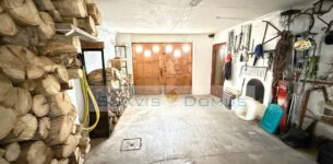 E01B5A19-D668-4A9B-875E-C3D91D1D9DCA