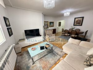 Piso reformado en casco antiguo con garaje