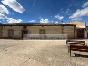 Casa en Cubillos con parcela de 1.400m2